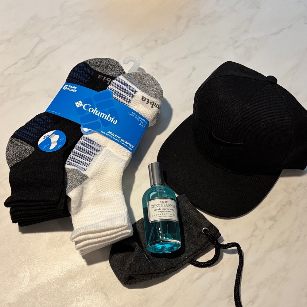 Random Mens Accessories Bundle Nike Columbia Socks Geoffrey Beene Cologne